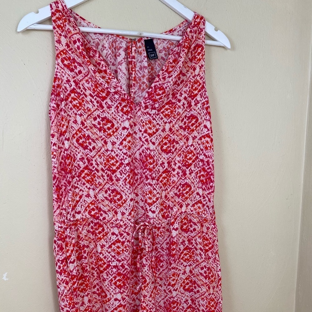 Gap women Romper. Multi colors. Sz XS